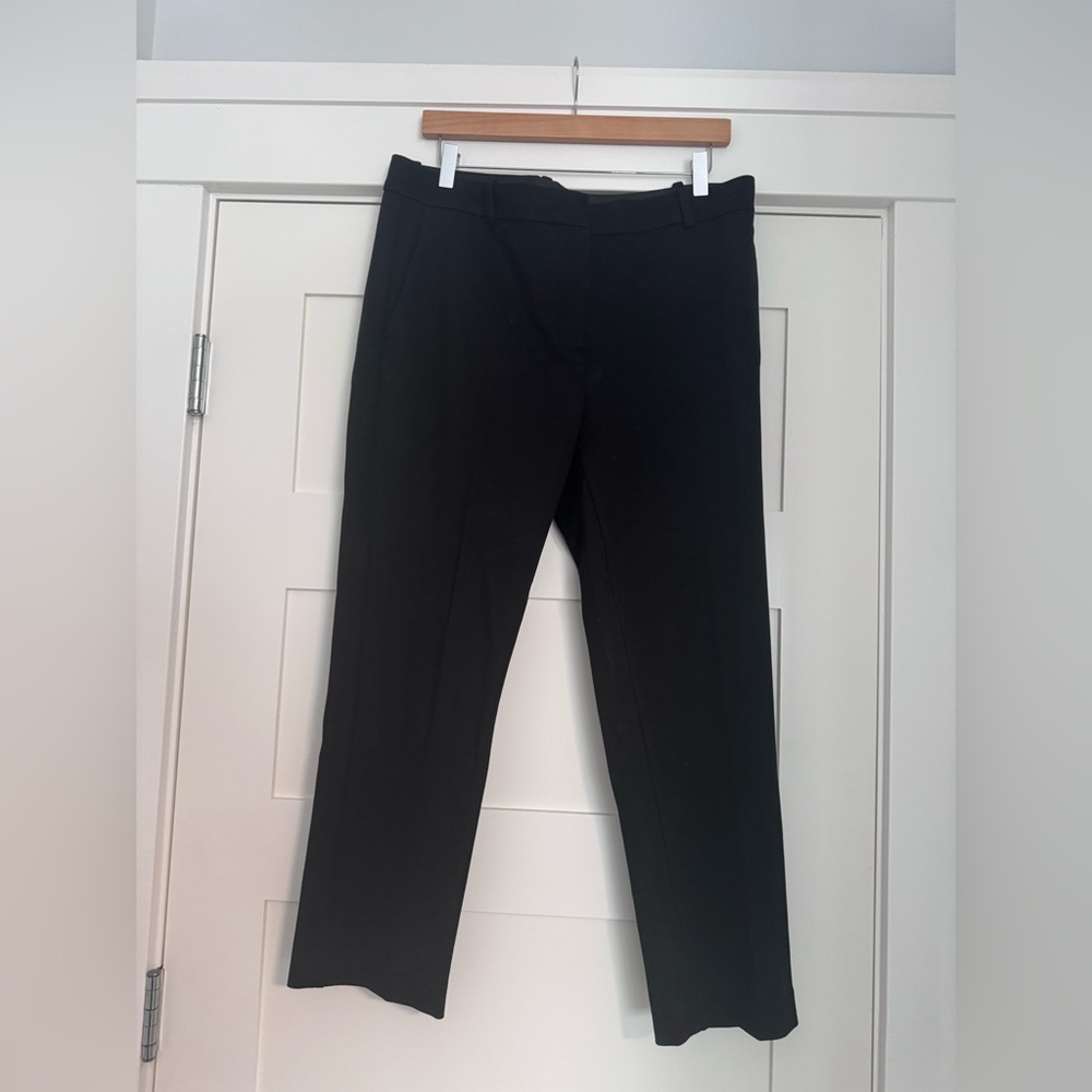 Black Ann Taylor The Ankle Pant In Seasonless Stretch - Size 12